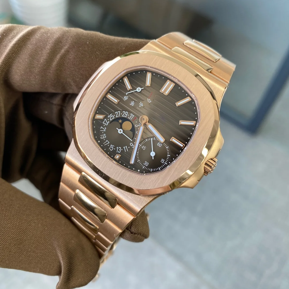 Timeless Lux Moonphase Diver Watch™